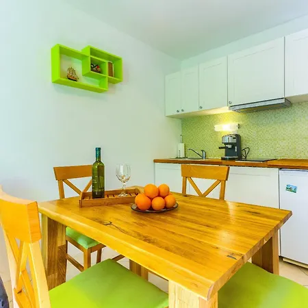 Filipovic, 3 Min Walk To The Appartement