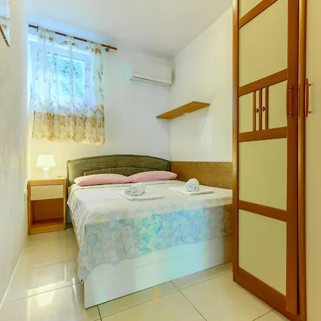 Filipovic, 3 Min Walk To The Appartement
