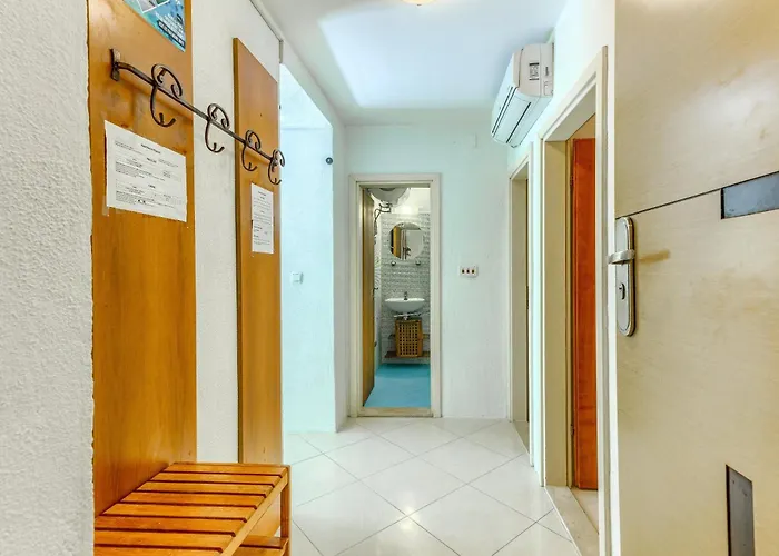 Filipovic, 3 Min Walk To The Appartement Split
